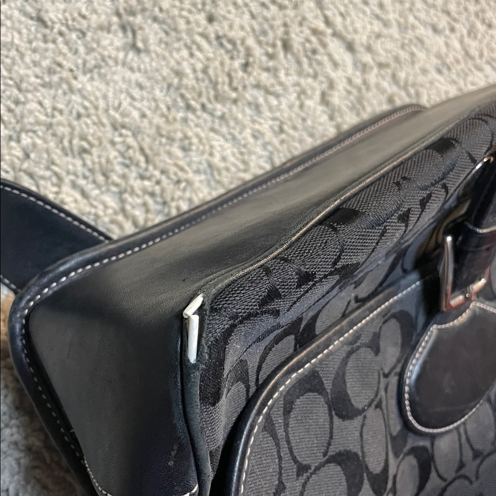 Coach Black Signature Shoulder Bag vintage authentic - Picture 4 of 6